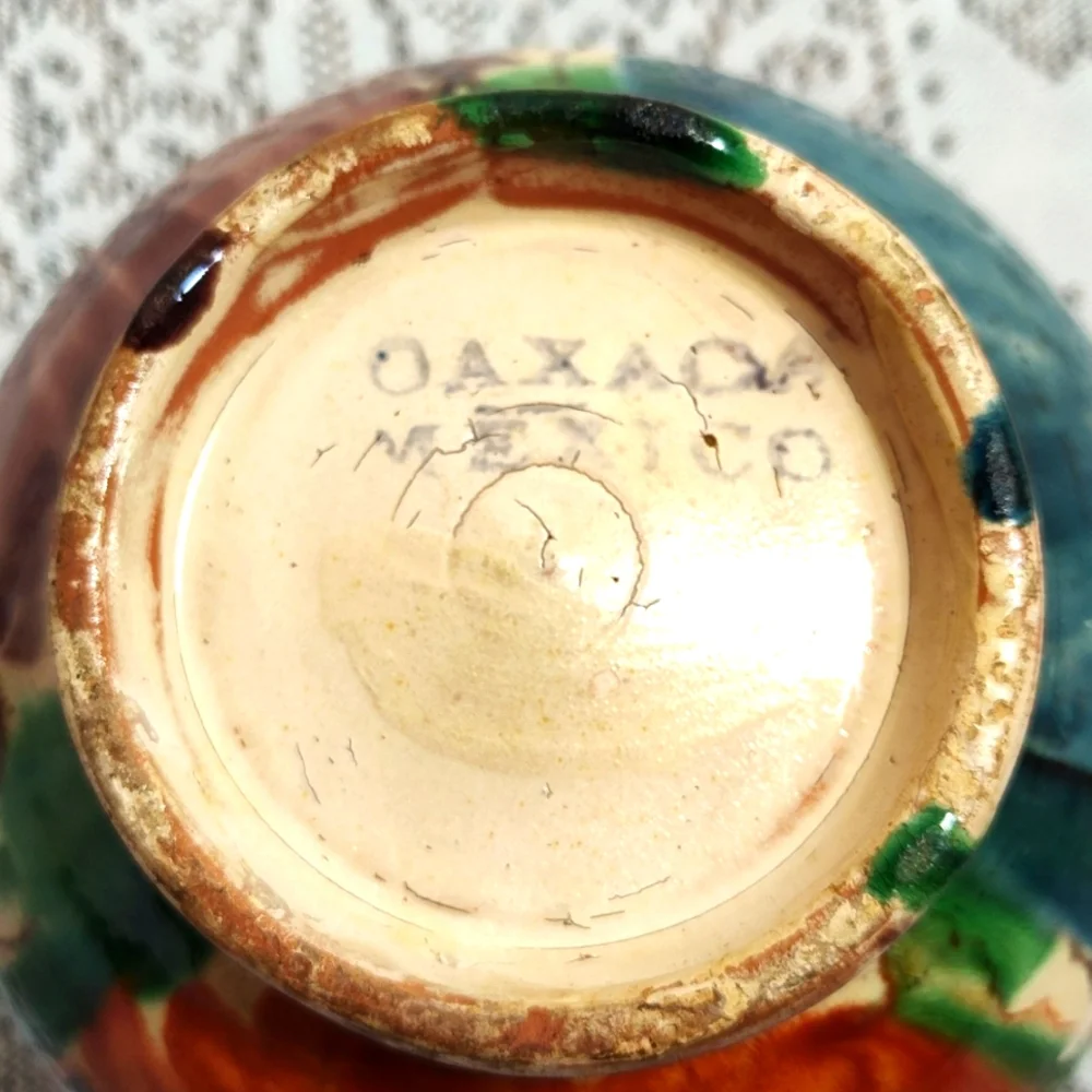 Beautiful Vintage Oaxaca Mexican dripware pottery